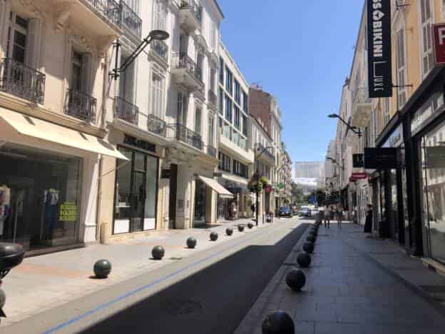 LOCATION PURE RUE D’ANTIBES CANNES – SL4850