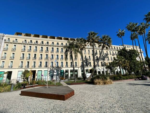 LOCATION PURE CARRÉ D’OR NIÇOIS  5433