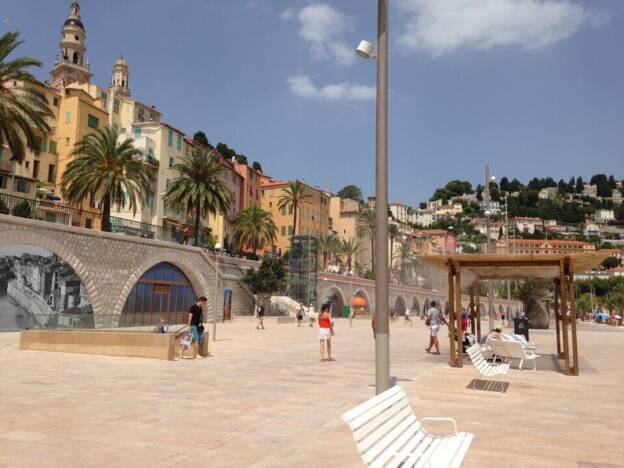A VENDRE BAR / RESTAURANT / GLACIER MENTON 5741