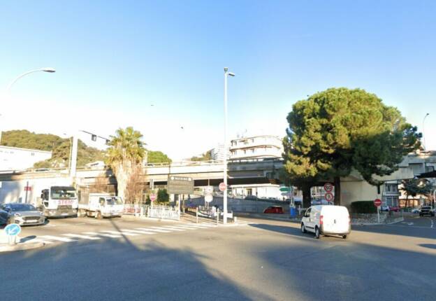 A VENDRE FONDS DE COMMERCE RESTAURANT NICE OUEST 5738
