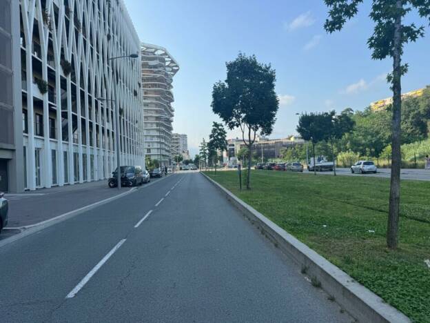 A VENDRE FONDS DE COMMERCE BRASSERIE NICE OUEST 5773