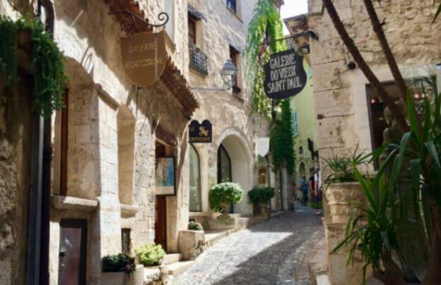 A VENDRE FONDS DE COMMERCE RESTAURANT ST PAUL DE VENCE 5802