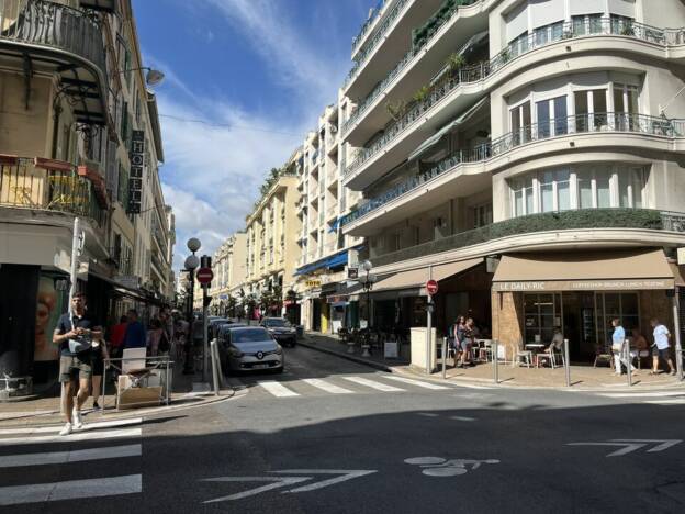 A VENDRE DROIT AU BAIL NICE CENTRE 5830