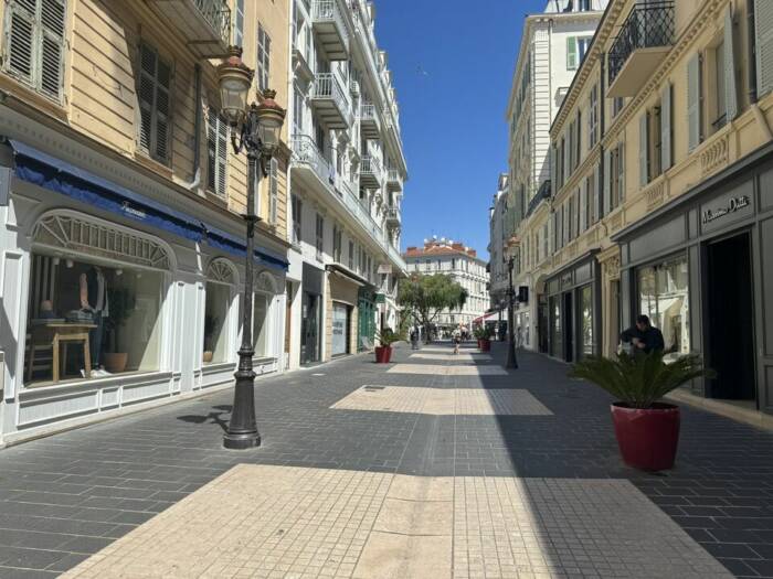 A VENDRE DROIT AU BAIL NICE CARRÉ D’OR 5840