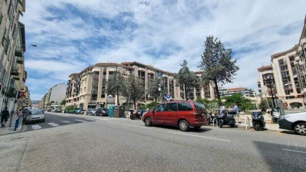 A VENDRE DROIT AU BAIL NICE QUARTIER PORT / RUE BARLA 5882