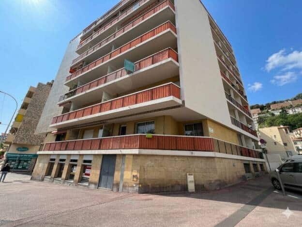 A VENDRE – Murs Commerciaux libres 175 m²  Nice Nord 5974