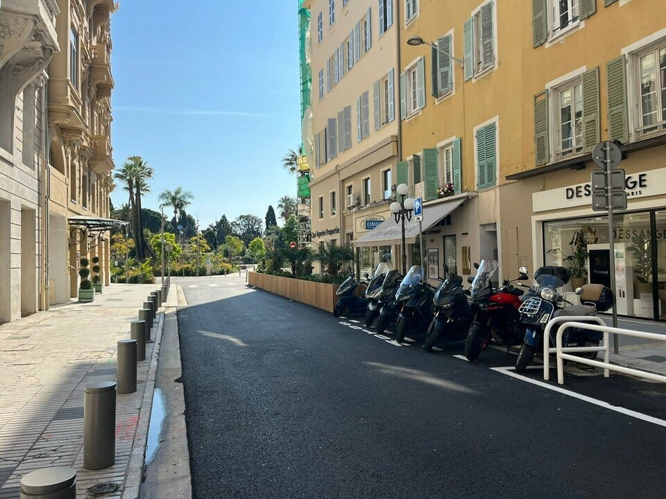 LOCATION PURE CARRÉ D&rsquo;OR NIÇOIS  5433
