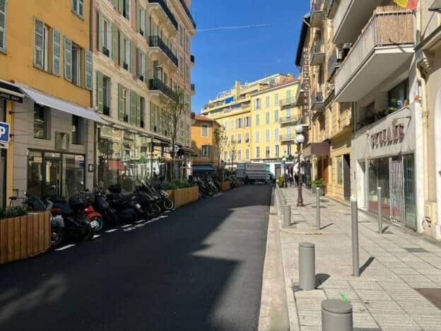 LOCATION PURE CENTRE NICE AVENUE DE SUEDE 5722.1