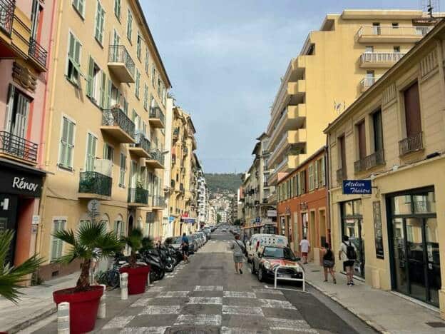 A VENDRE FONDS DE COMMERCE RESTAURATION RAPIDE NICE  5960