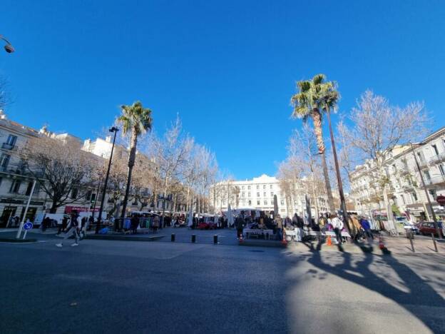LOCATION PURE ANTIBES  6084
