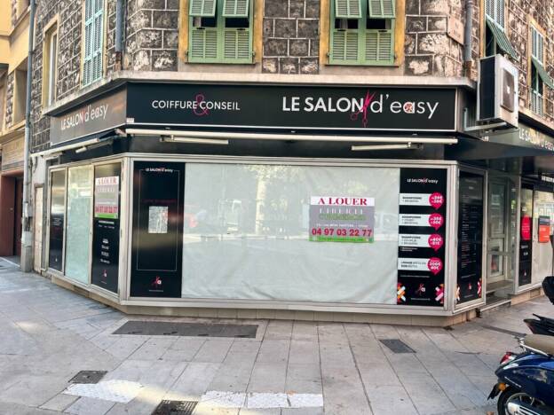 A LOUER LOCAL NICE QUARTIER PORT 6094